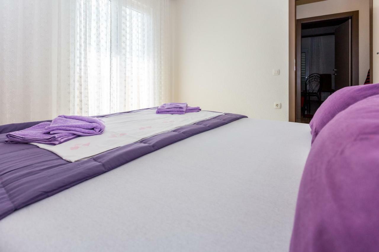 Apartments Iva Brstilo Omis Exterior photo