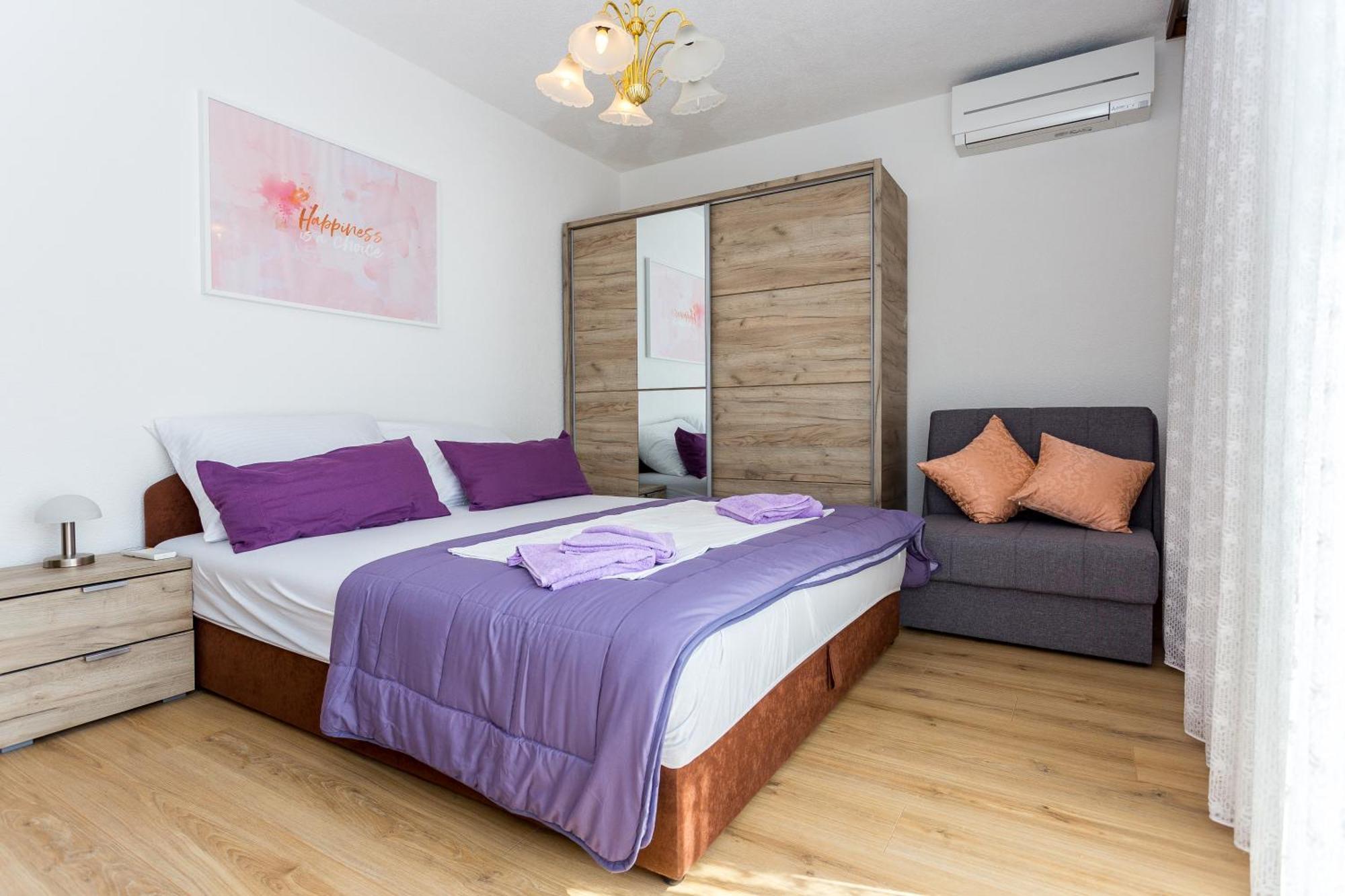 Apartments Iva Brstilo Omis Exterior photo